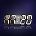 Reloj LED 3D encendido de noche